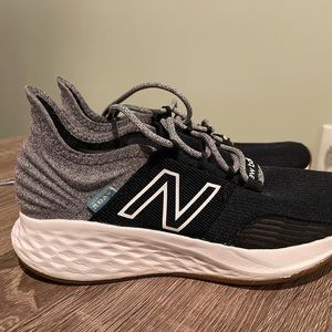 New Balance Fresh Foam ROAV